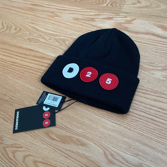 DSQUARED2 unisex hat / tuque / patch beanie - Picture 4 of 9